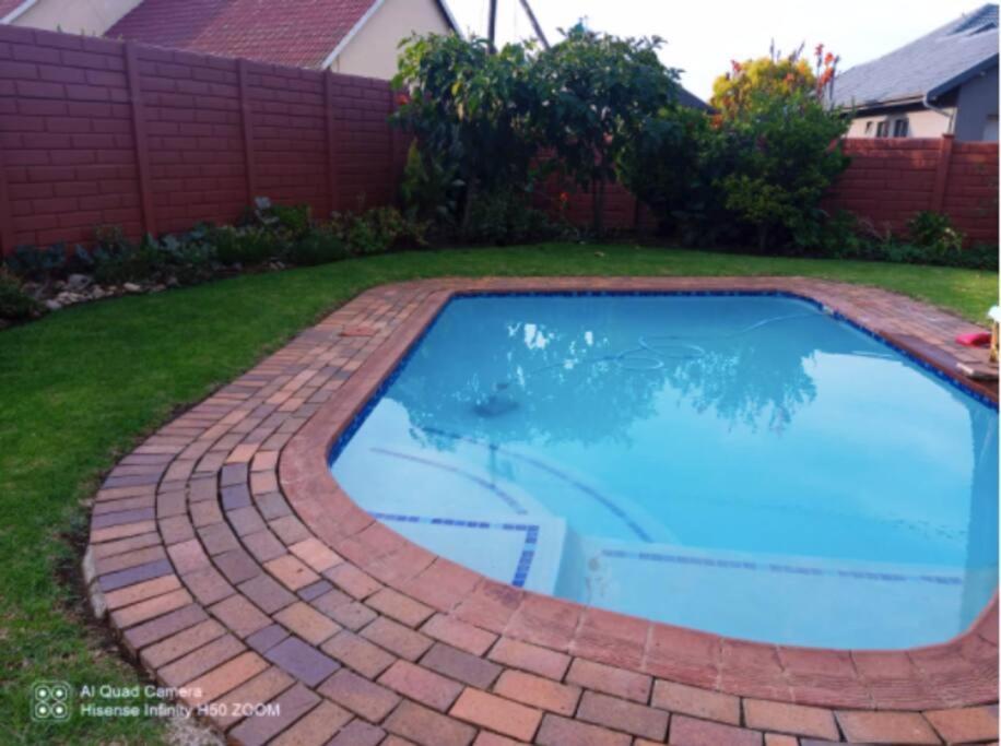 4 On Verbena Boksburg Exterior foto